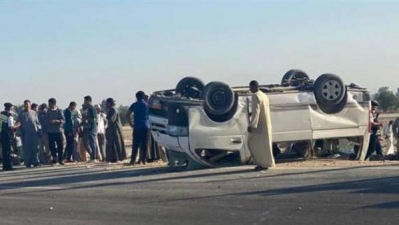 حادث انقلاب أعلى الطريق أسيوط الغربي