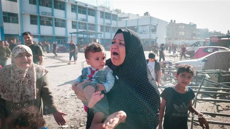 الجارديان: الاجتياح الإسرائيلي لقطاع غزة يدفع سكانه للفرار نحو الجنوب