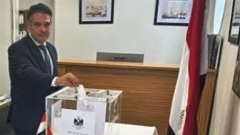 السفير المصري في نيوزيلندا يفتتح الانتخابات الرئاسية 2024