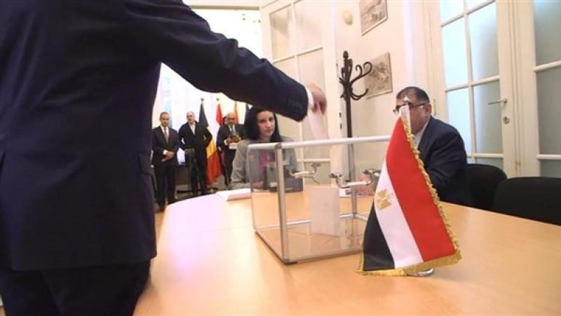 سفير مصر بكندا : المواطنون يتوافدون بالطوابير للإدلاء بأصواتهم في الانتخابات الرئاسية