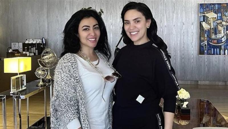 مي فاروق وميرهان حسين