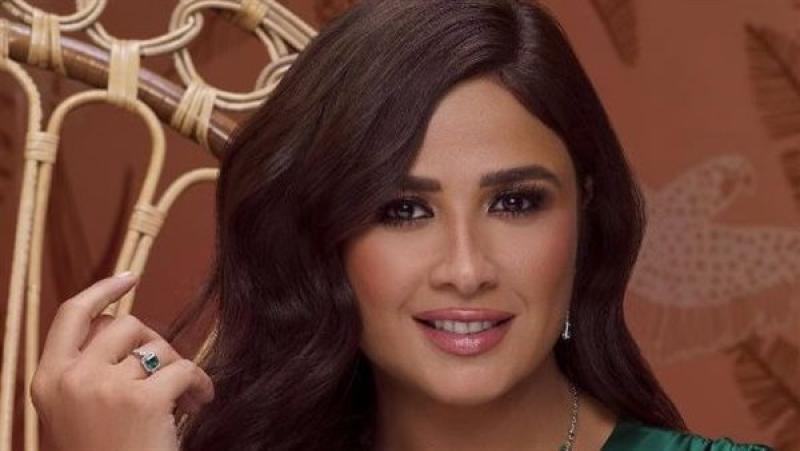 ياسمين عبدالعزيز