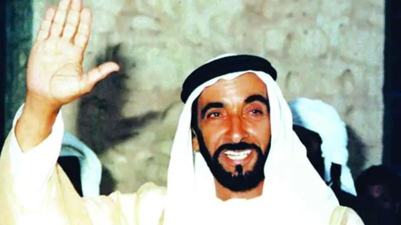 الشيخ زايد هو من صنع اليوم الوطني الإماراتي