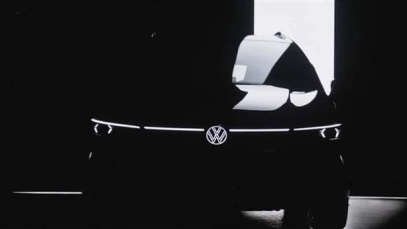 فولكس فاجن تشوق محبيها لسيارة جولف الجديدة بإعلان رسمي