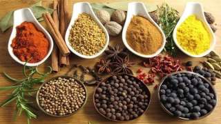 أبرزها القرفة والزنجبيل.. 5 بهارات...