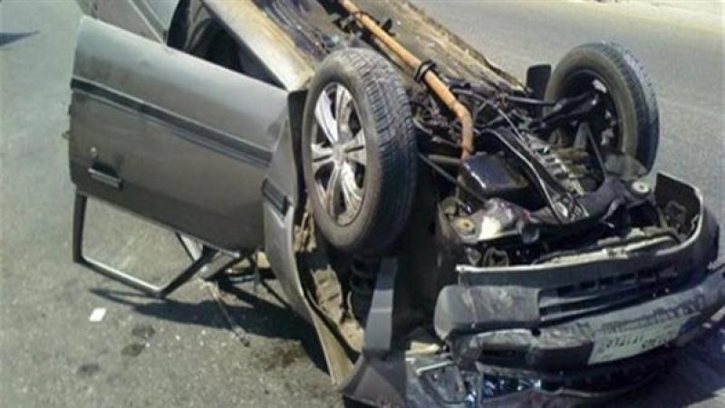 7 مصابين في حادث انقلاب سيارة على طريق إسكندرية الصحراوي