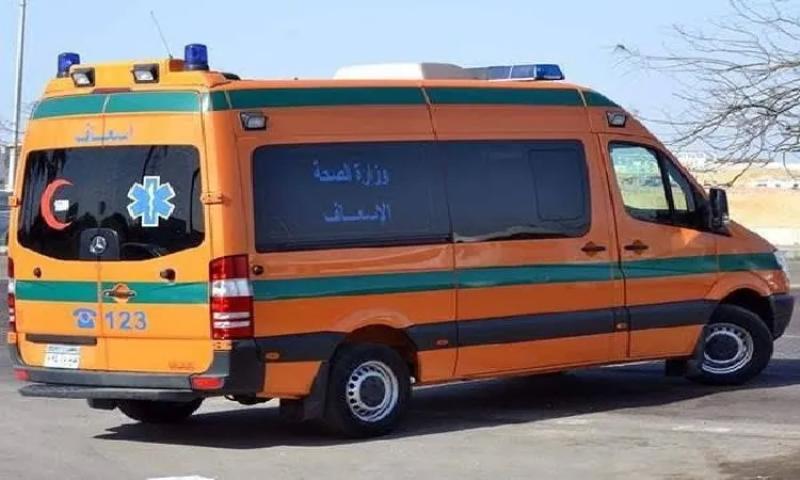 إصابة 5 أشخاص إثر انقلاب سيارة ربع نقل بالطريق الصحراوي الشرقي بالمنيا