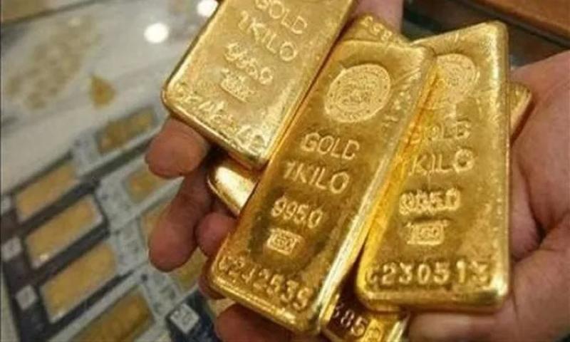 أسعار الذهب بالأسواق.. استمرار تعليق النشر محليا وتباين في البورصات العالمية