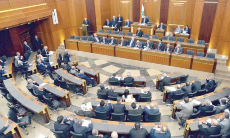 برلماني لبناني عن الفراغ الرئاسي: بلدنا ديمقراطي