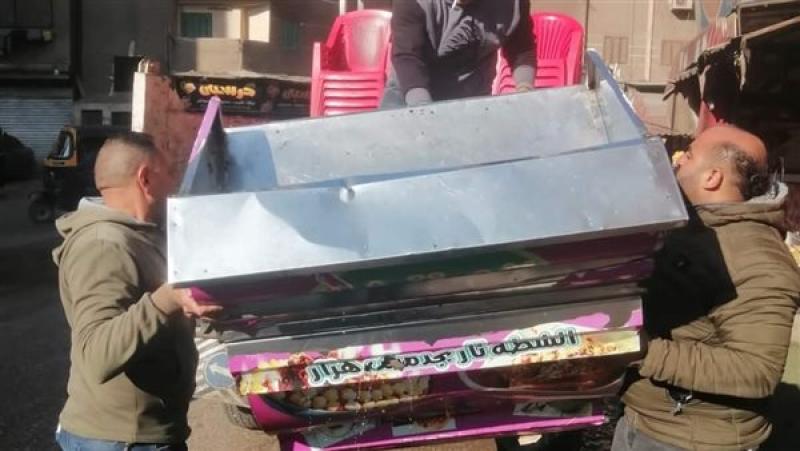 تحرير 27 محضرا لمخالفات غسل سيارات بشوارع حي العجوزة (صور)