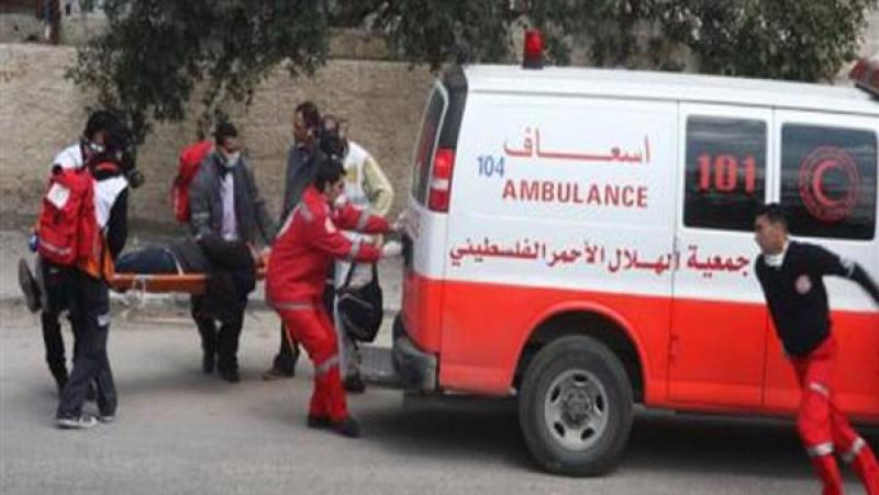 الهلال الأحمر الفلسطيني: الاحتلال اعتقل متطوعين في محيط ‌مستشفى الأمل