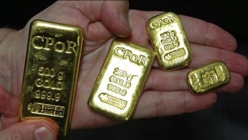 رئيس شعبة الذهب يكشف عن 3 أسباب للهبوط الكبير فى سعر المعدن الأصفر