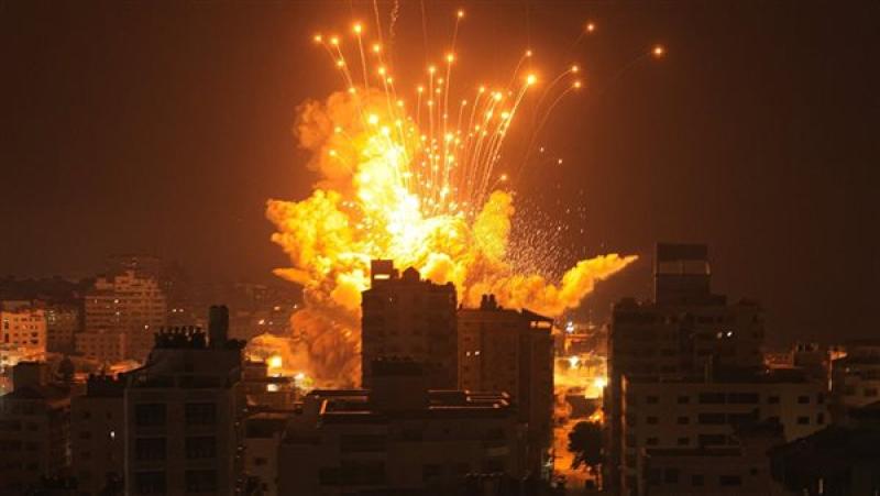 11 شهيدًا وعدد من المصابين في قصف منزل شمال رفح جنوبي قطاع غزة