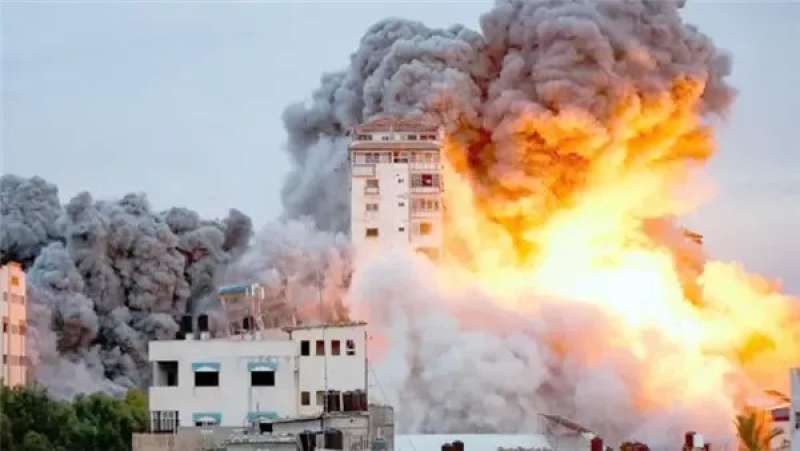 تواصل العدوان الإسرائيلي على قطاع غزة وانفجارات عنيفة تهز رفح