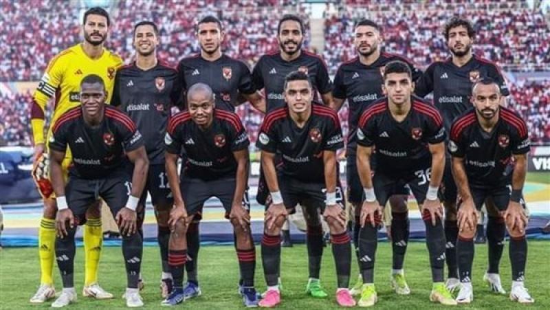 الدوري المصري، الأهلي يصل استاد القاهرة لخوض مباراة البنك