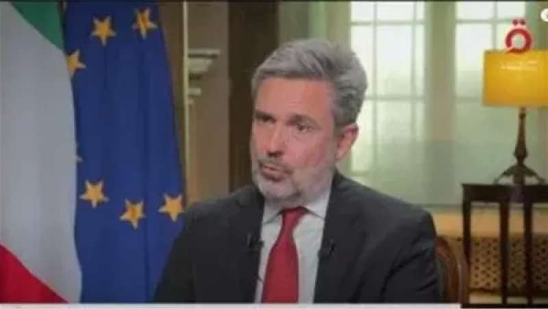 سفير إيطاليا: وقف إطلاق النار في غزة سيساهم في إدخال مزيد من المساعدات